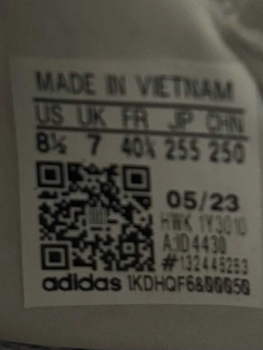 adidas slip design